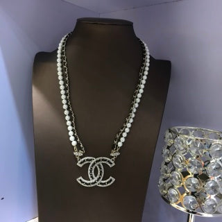 CHANEL Marielle Pearl Emblem Necklace