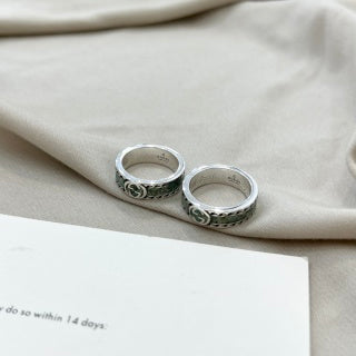 Gucci GG Crystal Stripe Silver Ring
