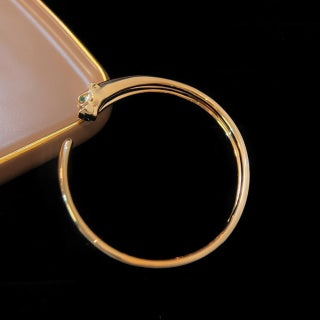 CARTIER Azelle Panther Sculpted Bangle