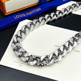Louis Vuitton Monogram Bold Curb Chain Necklace