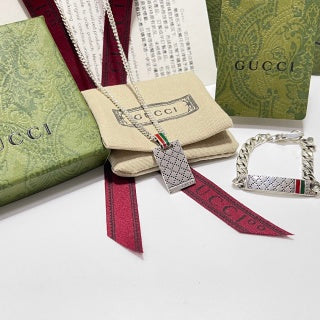 Gucci GG Web Stripe Plaque Silver Chain Necklace