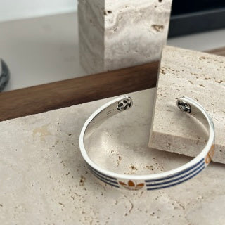 Gucci GG Enamel Stripe Open Cuff Silver Bracelet