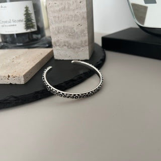 Gucci GG Vintage Engraved Open Cuff Silver Bracelet