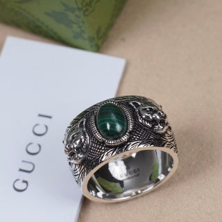 Gucci Engraved Malachite Statement Ring