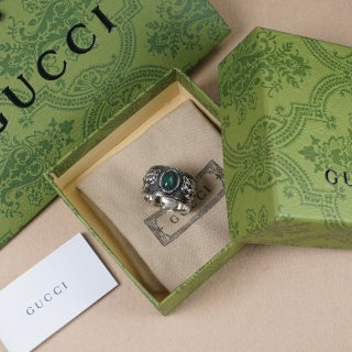 Gucci Engraved Malachite Statement Ring