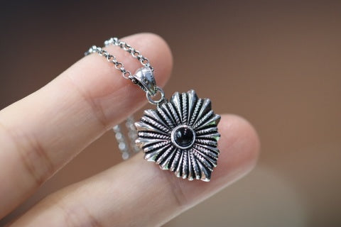 Gucci Radiant Heartburst Silver Pendant Necklace