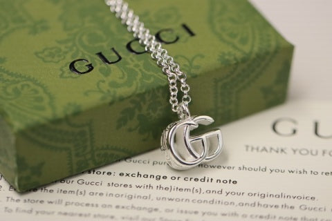 Gucci Interlocking G Silver Pendant Chain Necklace
