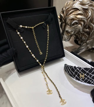 Chanel Pearl CC Lariat Necklace – Elegant Luxury Fashion Jewelry