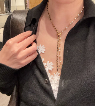 Chanel Pearl CC Lariat Necklace – Elegant Luxury Fashion Jewelry