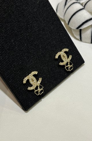Chanel Crystal CC Bow Stud Earrings – Elegant Luxury Fashion Jewelry