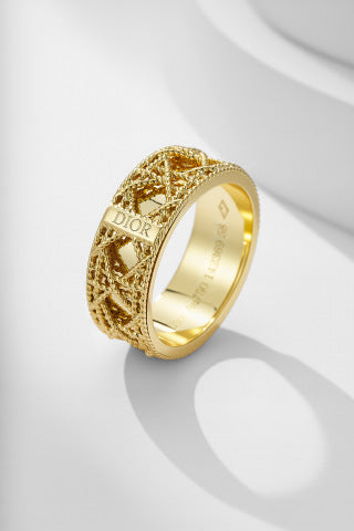 Dior Étoile Woven Gold Band Ring