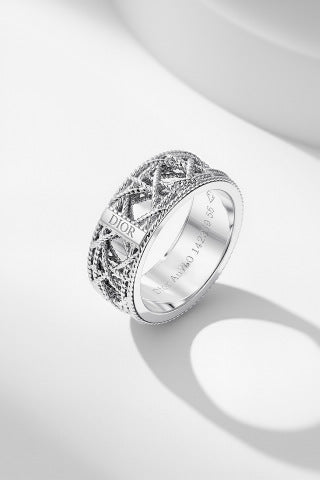 Dior Étoile Woven Gold Band Ring
