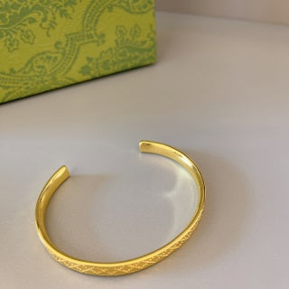 Gucci Textured Open Cuff Bracelet