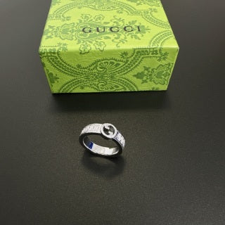 Gucci GG Interlocking Crystal Silver Ring