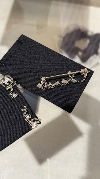 Chanel Openwork Chain Script Letter & Star Brooch with Full Pavé Diamonds