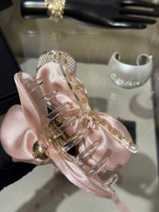 Chanel Pink Satin Pearl Bow Hair Clip – Elegant Luxury Fashion Accessory