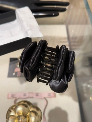 Chanel Black Camellia Flower Hair Claw Clip – Elegant Luxury Fashion Accessory