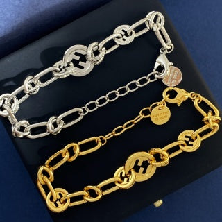 FENDI Interlocking FF Link Chain Bracelet