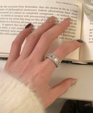 Dior Valentina Crystal Lace Band Ring