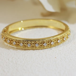Dior Éclat Pavé Crystal Bangle