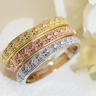 Dior Éclat Pavé Crystal Bangle