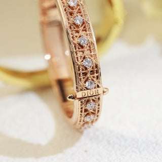 Dior Éclat Pavé Crystal Bangle