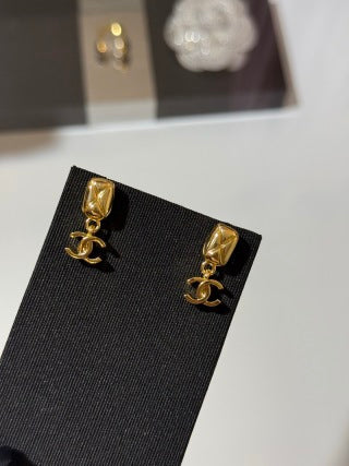 CHANEL Golden Facet CC Charm Stud Earrings