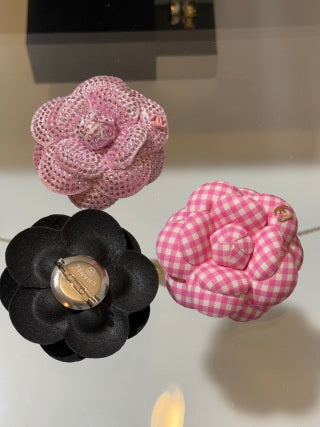 Chanel Camellia Pattern Flower Brooch – Elegant Luxury Fashion Accessory