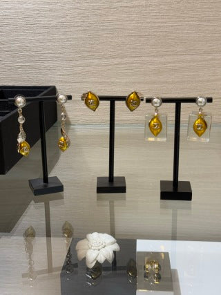 Chanel Pearl Gold Fruit Charm Drop Earrings – Elegant Luxury Fashion Jewelry