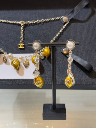 Chanel Pearl Gold Fruit Charm Drop Earrings – Elegant Luxury Fashion Jewelry