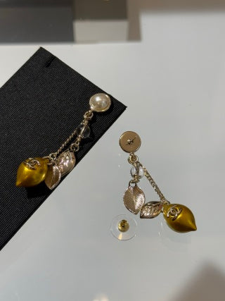 Chanel Pearl Gold Fruit Charm Drop Earrings – Elegant Luxury Fashion Jewelry