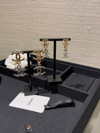 CHANEL Layered CC Link Statement Stud Earrings