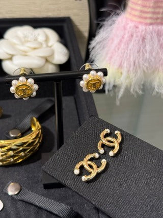 Chanel Gold CC Pearl Stud Earrings – Elegant Luxury Fashion Jewelry