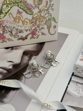 Dior J'Adior Pearl Crystal Logo Stud Earrings