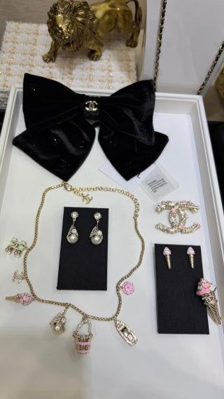 CHANEL Floral Garden CC Brooch