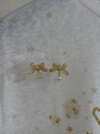 Dior Jardin Bow Pearl Earrings