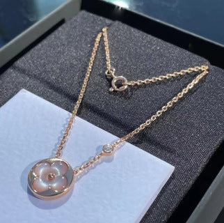 Louis Vuitton Blossom Pearl Flower Pendant Necklace