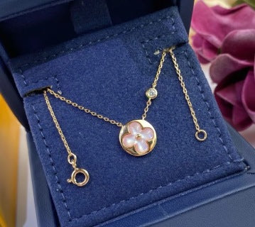 Louis Vuitton Blossom Pearl Flower Pendant Necklace