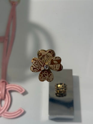 Chanel Gold Floral Crystal Ring – Elegant Luxury Fashion Jewelry