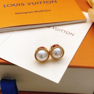 Louis Vuitton Pearl Halo Round Stud Earrings