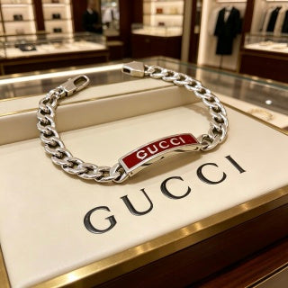 Gucci Interlocking G Logo Plaque Chain Bracelet
