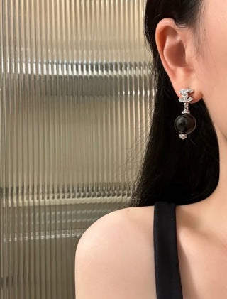 Chanel Black Pearl CC Drop Earrings – Elegant Luxury Fashion Jewelry
