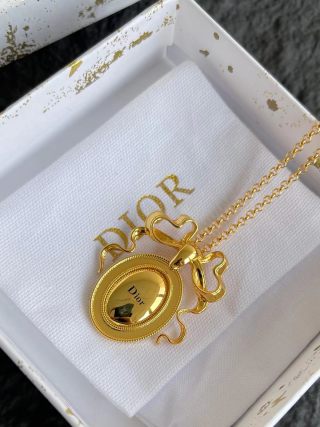 Dior Médaillon Signature Chain Choker Necklace