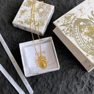 Dior Médaillon Signature Chain Choker Necklace