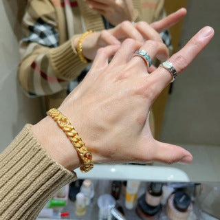 Gucci Interlocking G Twisted Rope Chain Cuff Bracelet