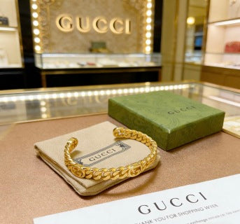 Gucci Interlocking G Twisted Rope Chain Cuff Bracelet