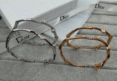Dior Éclat Serpentine Hoop Earrings