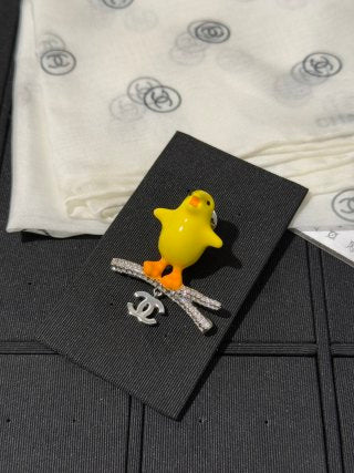 Chanel "Little Yellow Chick" Branch-Style Pendant Brooch with Full Pavé Diamonds