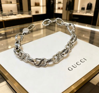 Gucci Interlocking G Geometric Link Chain Bracelet