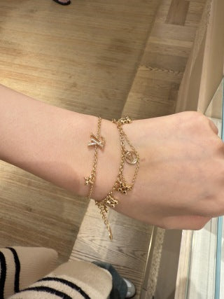 Louis Vuitton Blossom Charm Chain Bracelet